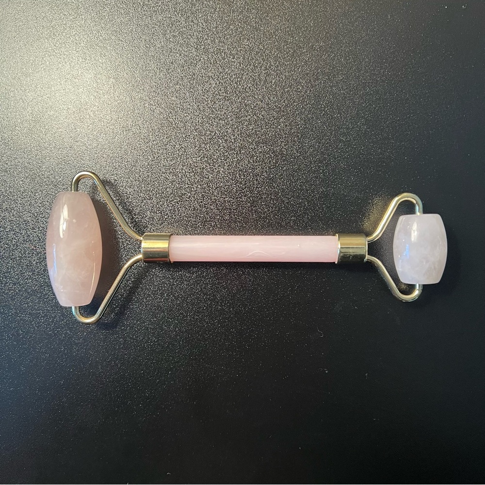 EcoTools Pink Jade Roller
